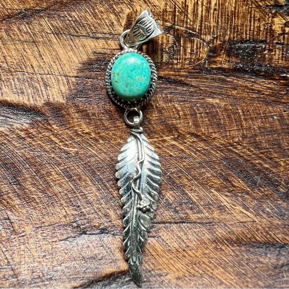 925 Sterling Silver Kingman Turquoise Feather Pendant Southwestern Drop